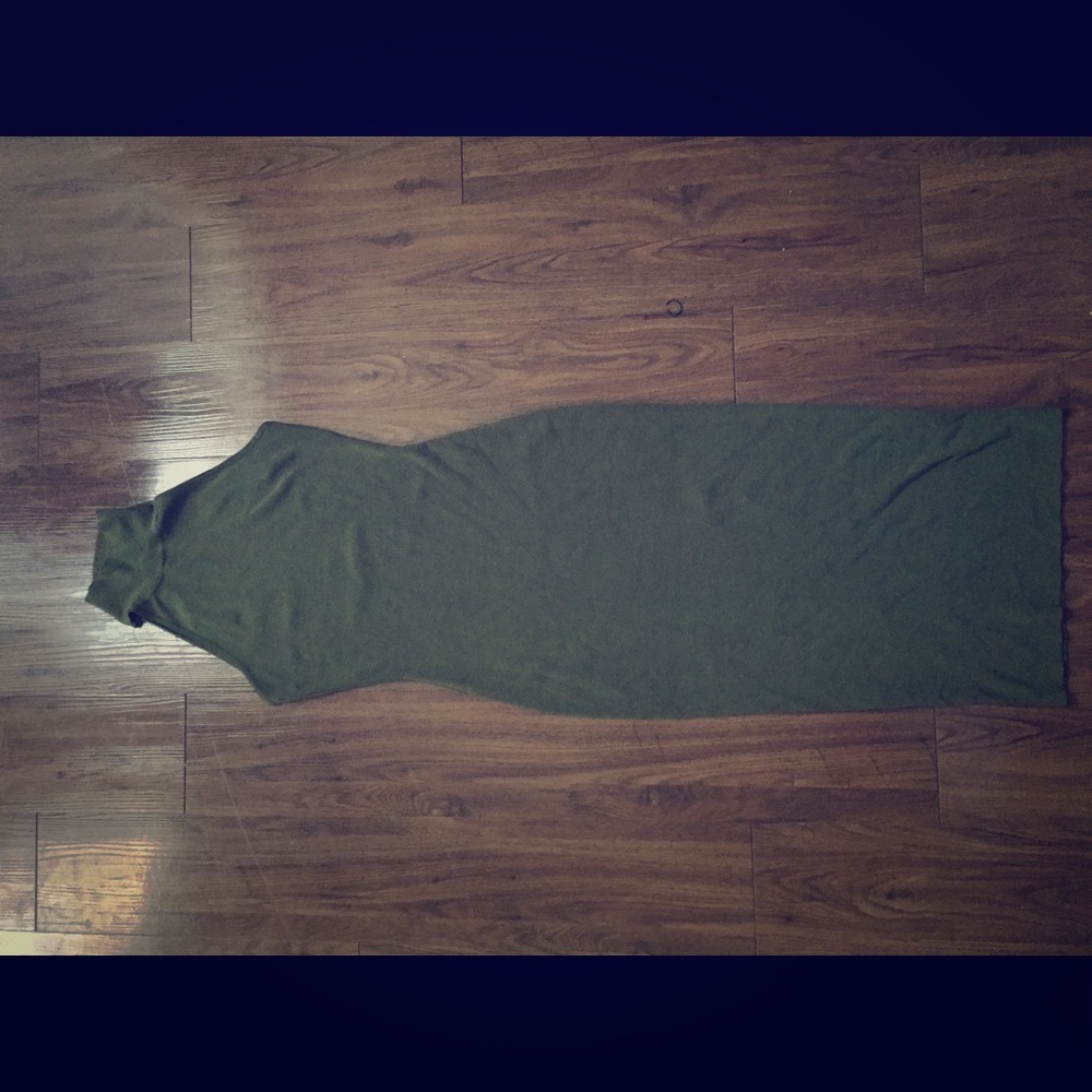 Turtle neck olive midi dress